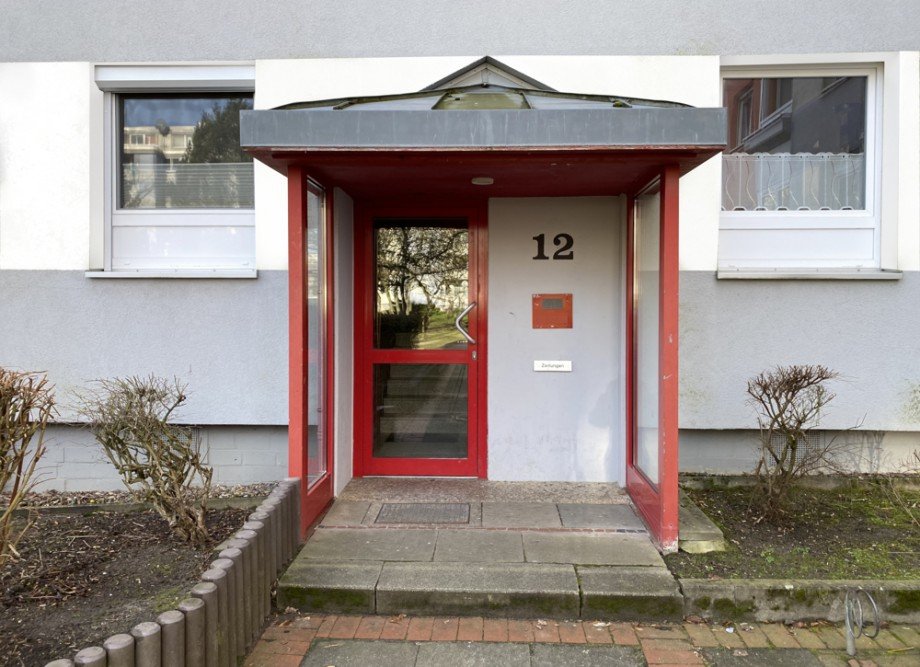 Haust�r Etagenwohnung Wolfsburg / Westhagen