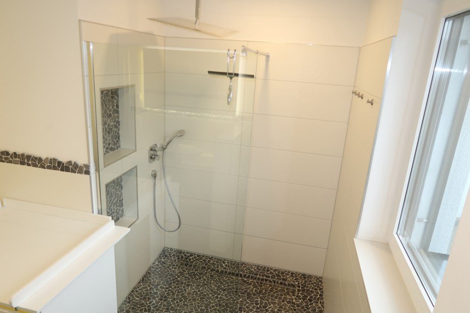 Bad Dusche Etagenwohnung Braunschweig / Broitzem