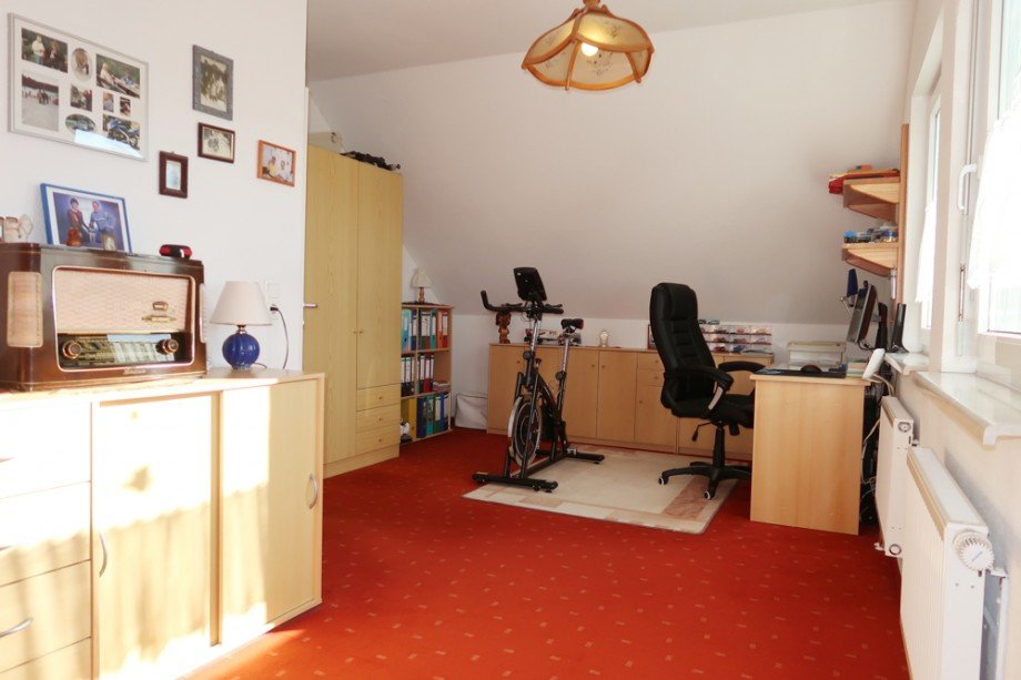 Zimmer rechts Einfamilienhaus Warberg