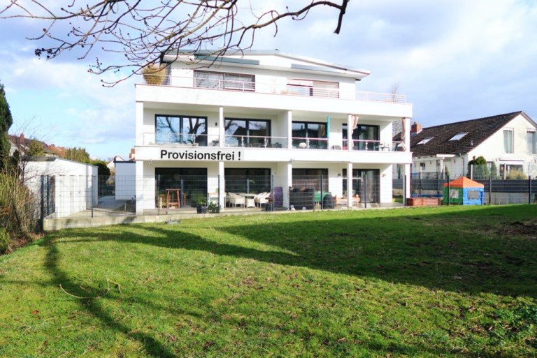 Ansicht Westen Braunschweig / Broitzem Etagenwohnung **possiel makes it possible** Neubau - modern, stadtnah und l�ndlich zugleich