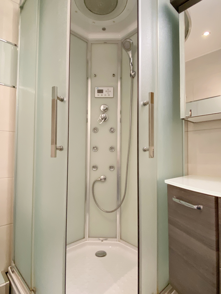 Dusche Etagenwohnung Wolfsburg / Laagberg