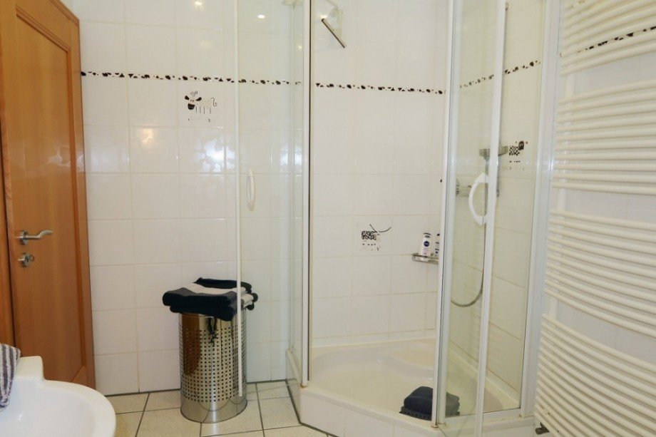 Bad mit Dusche1 OG Haus Meinersen
