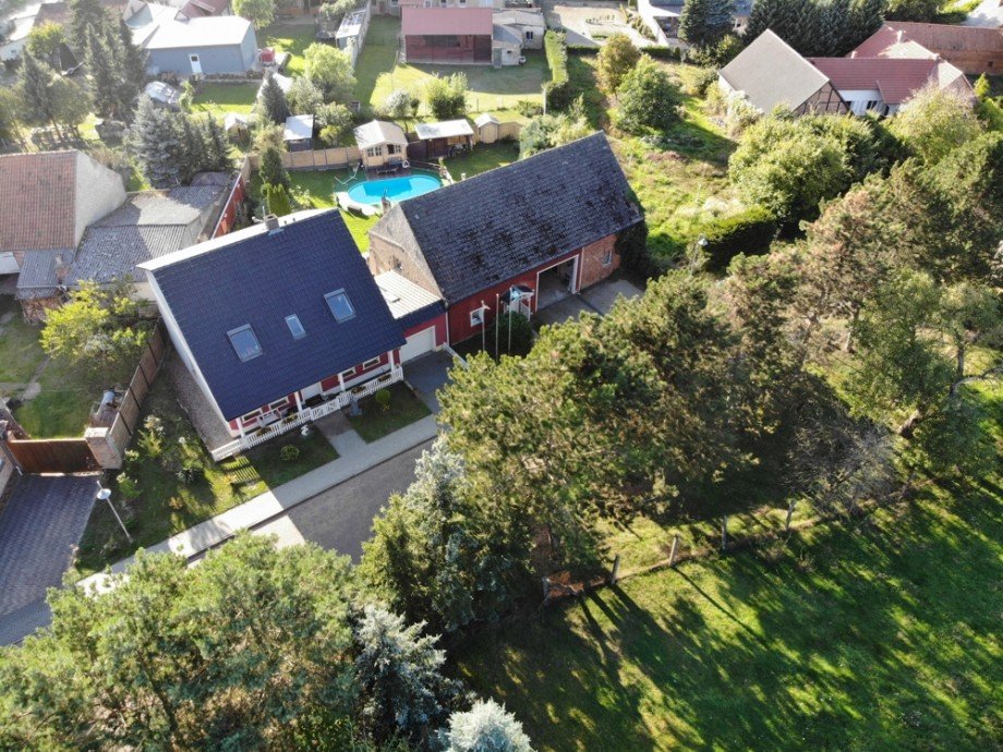 Haus und Scheune Ansicht Einfamilienhaus Mellin