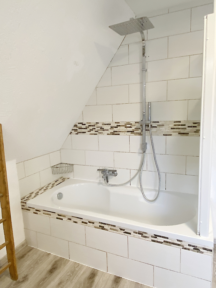 Bad Wanne Einfamilienhaus Wolfsburg / Hellwinkel