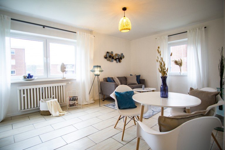 Willkommen Wolfsburg / Eichelkamp Etagenwohnung **possiel makes it possible** Gem�tlichkeit in drei Zimmern! Wohnen und Leben im Gr�nen!