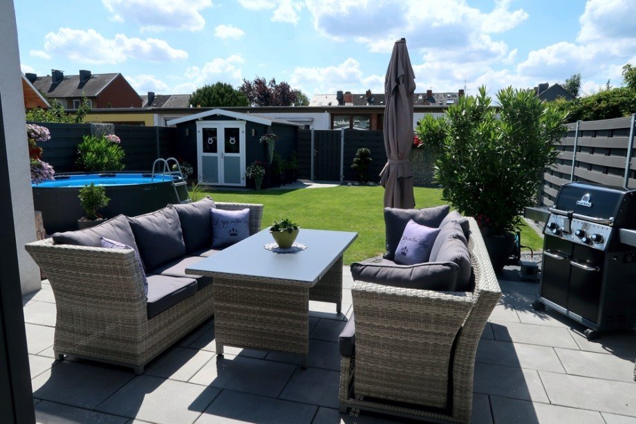 Blick v. Terrasse nach S�d Bungalow Wolfsburg / Vorsfelde