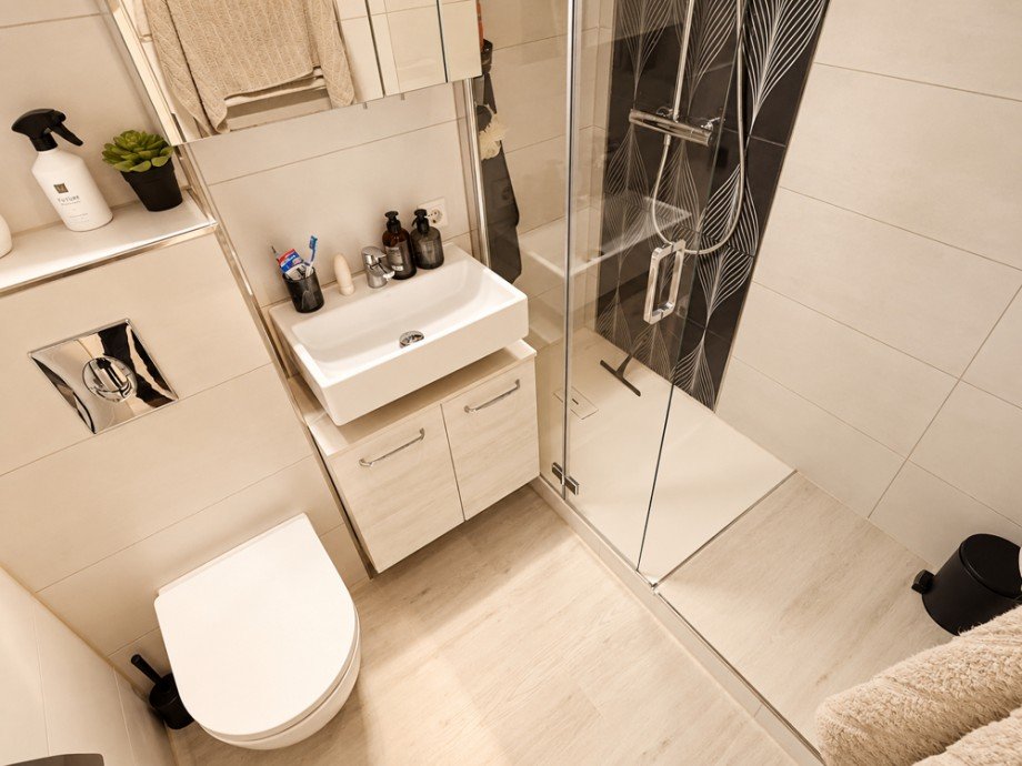 Saniertes Bad mit Dusche Etagenwohnung Wolfsburg / Rabenberg
