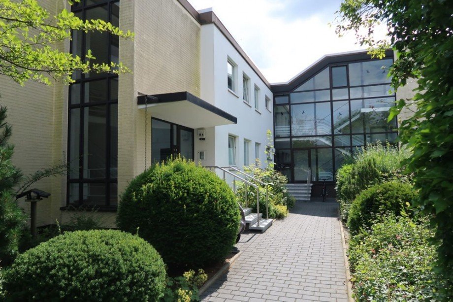 1Hauseingang Erdgeschosswohnung Wolfsburg / Klieversberg