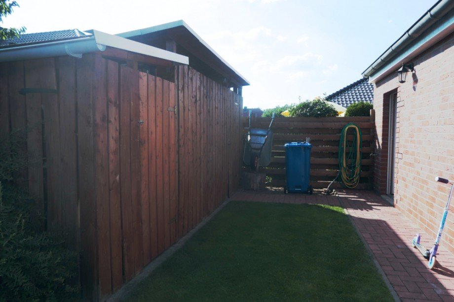 Blick Holzhaus Ger�teraum Bungalow Meinersen