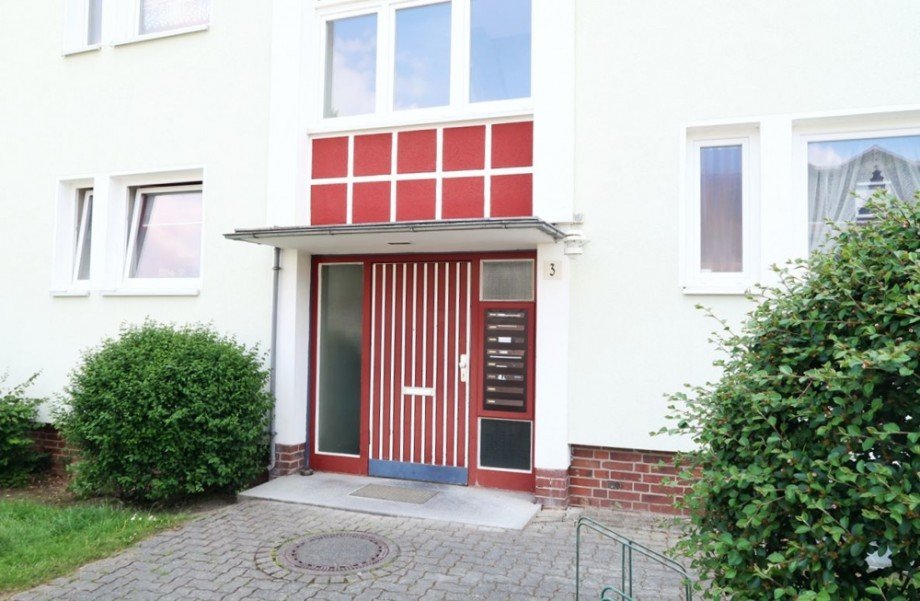 Hauseingang Nord Etagenwohnung Wolfsburg