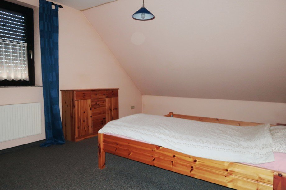 Zimmer Obergeschoss Doppelhaush�lfte Wolfsburg / Neuhaus