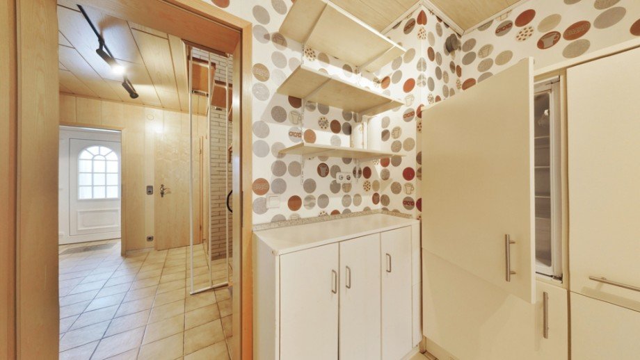 EG K�che Blick Flur Reihenmittelhaus Wolfsburg / Vorsfelde