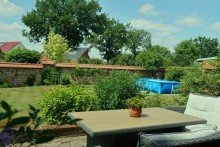 Blick von Terrasse West **possiel makes it possible** Hoitlingen/ Massives EFH mit gro�em Garten N�he WOB
