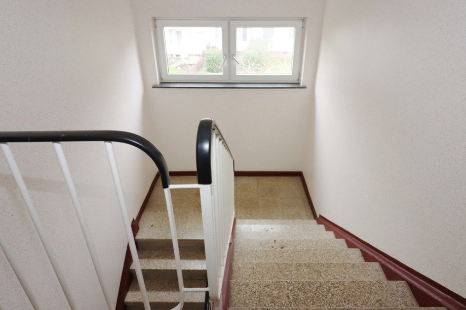 Treppenhaus gepflegt Etagenwohnung Wolfsburg / Rabenberg