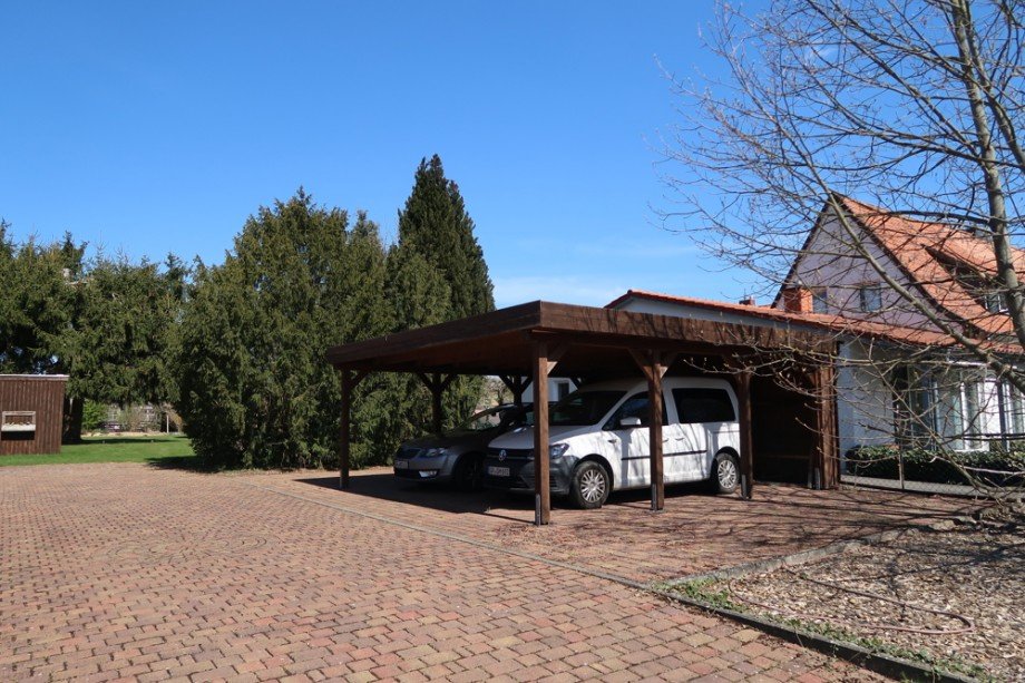 Doppelcarport Doppelhaush�lfte Gifhorn