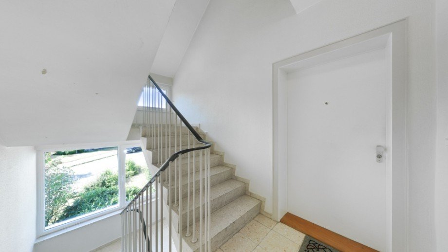 Wohnung_Eingang Etagenwohnung Wolfsburg